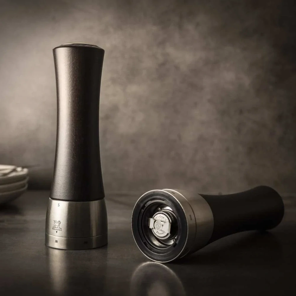 PEUGEOT | Mlýnek MADRAS Zirlion na sůl, čokoládový 21 cm