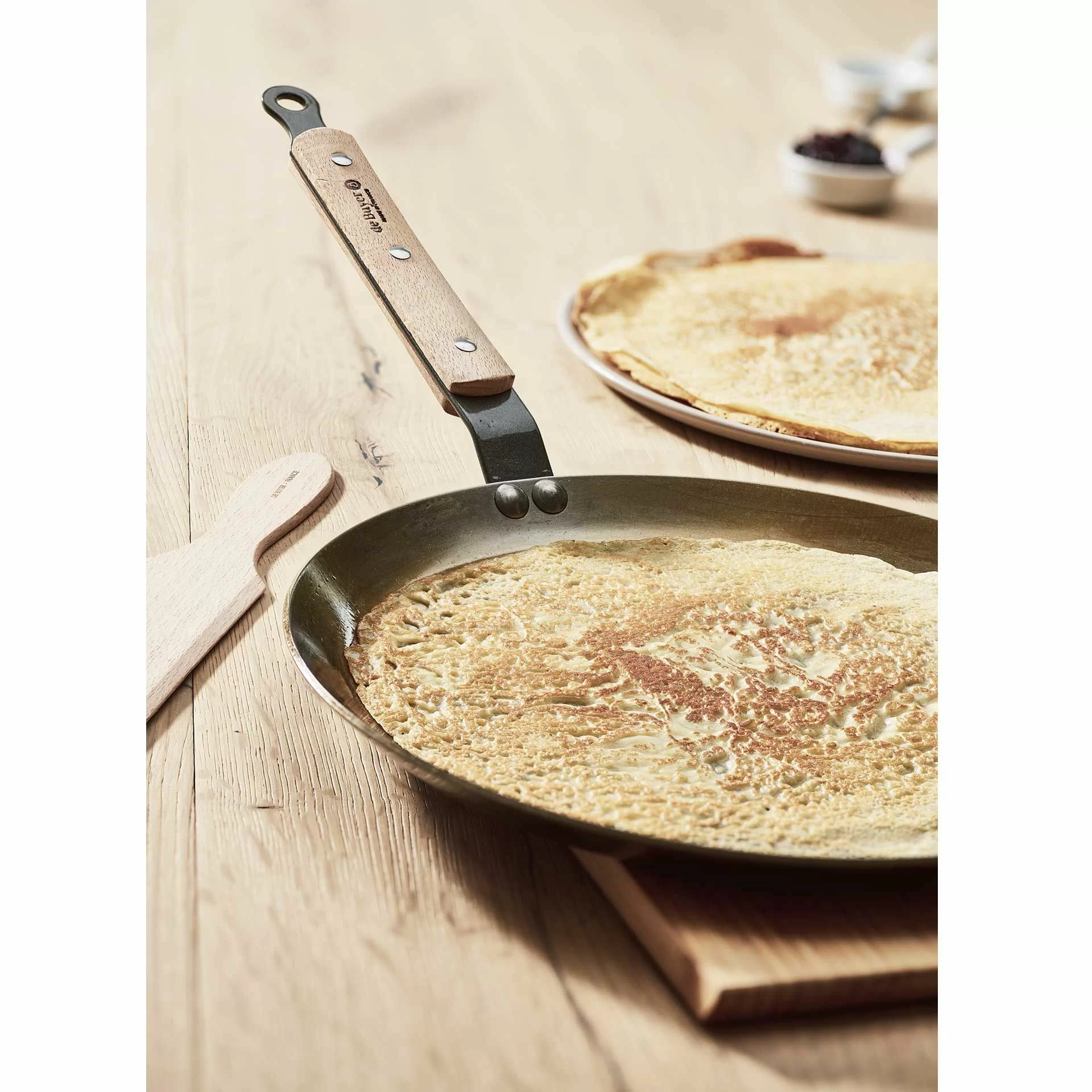 DE BUYER | Pánev MINERAL B BOIS, na palačinky průměr 24 cm