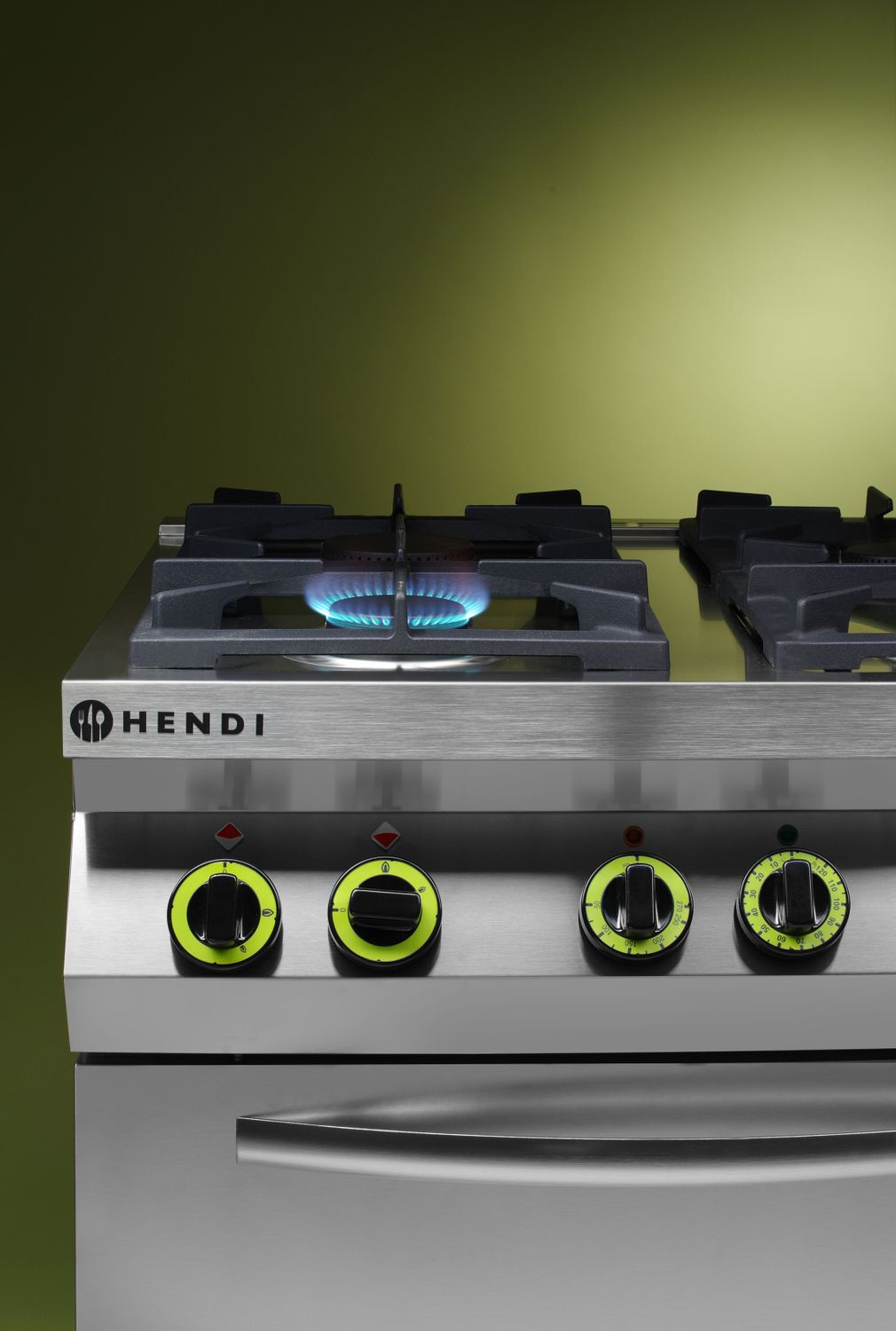 Plynový sporák Kitchen Line - 4 hořáky s konvektomatem GN 1/1, HENDI, Kitchen Line, 230V/3000W, 19kW, 800x722x(H)900mm