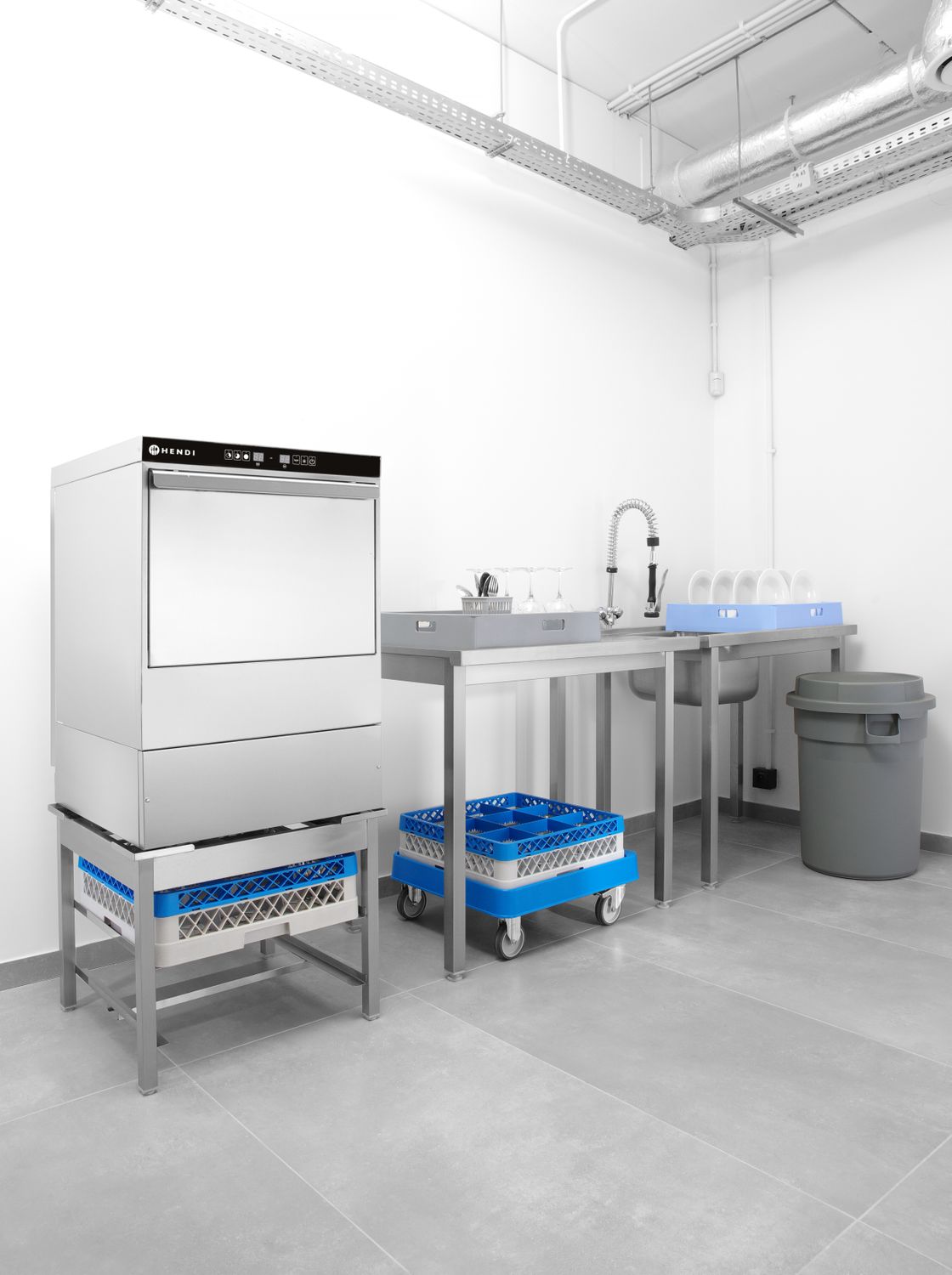 Myčka na nádobí 50x50 - elektronicky řízená, HENDI, 400V/6600W, 576x645x(H)837mm