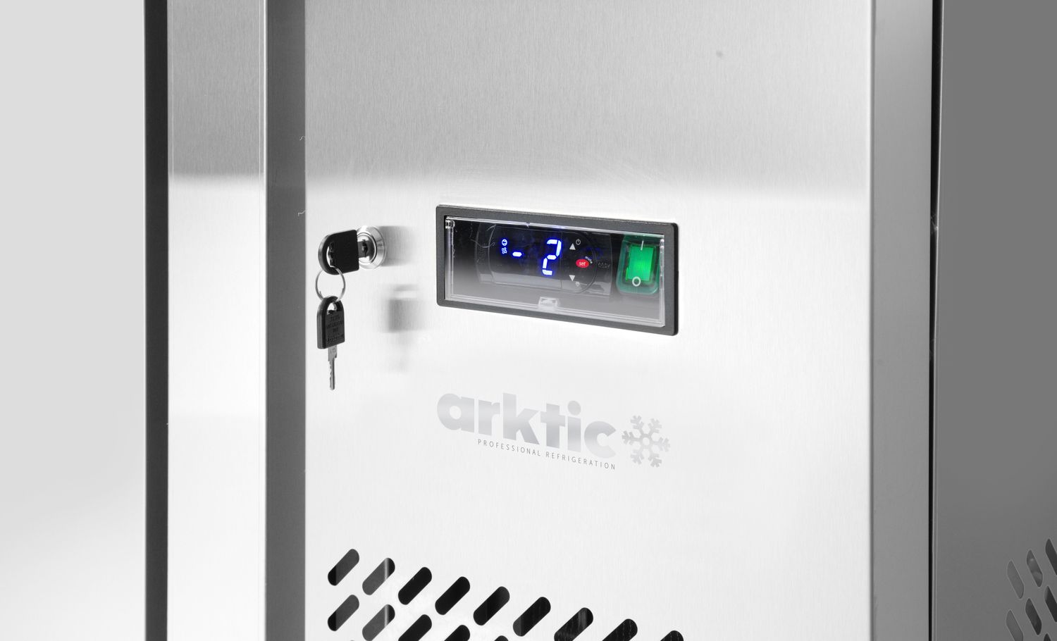 Dvoudveřový chladicí stůl s postranními jednotkami, Arktic, Profi Line, GN 1/1, 230V/250W, 1360x700x(H)879mm