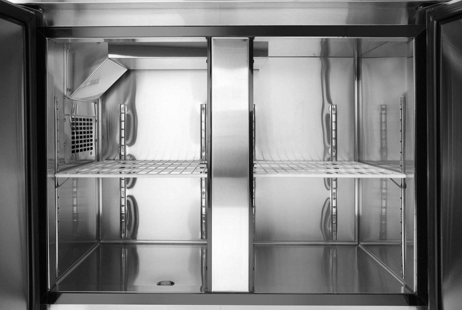Dvoudveřový chladicí stůl s postranními jednotkami, Arktic, Kitchen Line, 166L, 230V/300W, 1200x600x(H)886mm