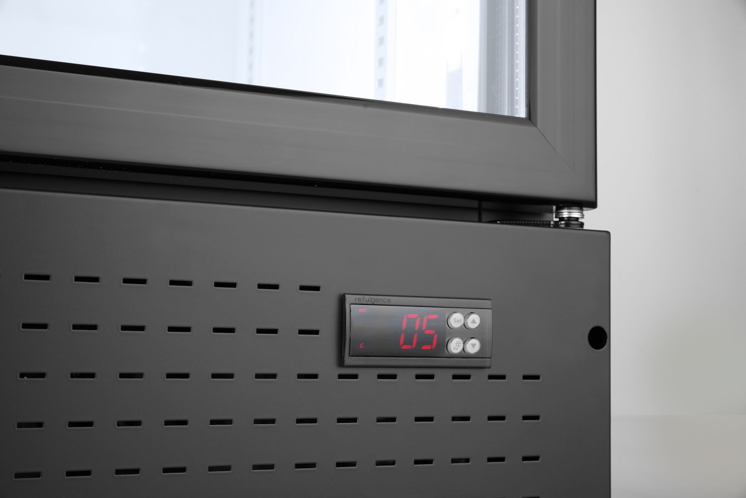 Zadní barová chladnička s podsvíceným panelem, dvoudveřová, Arktic, 512L, Černá, 220-240V/510W, 1120x610x(H)1965mm
