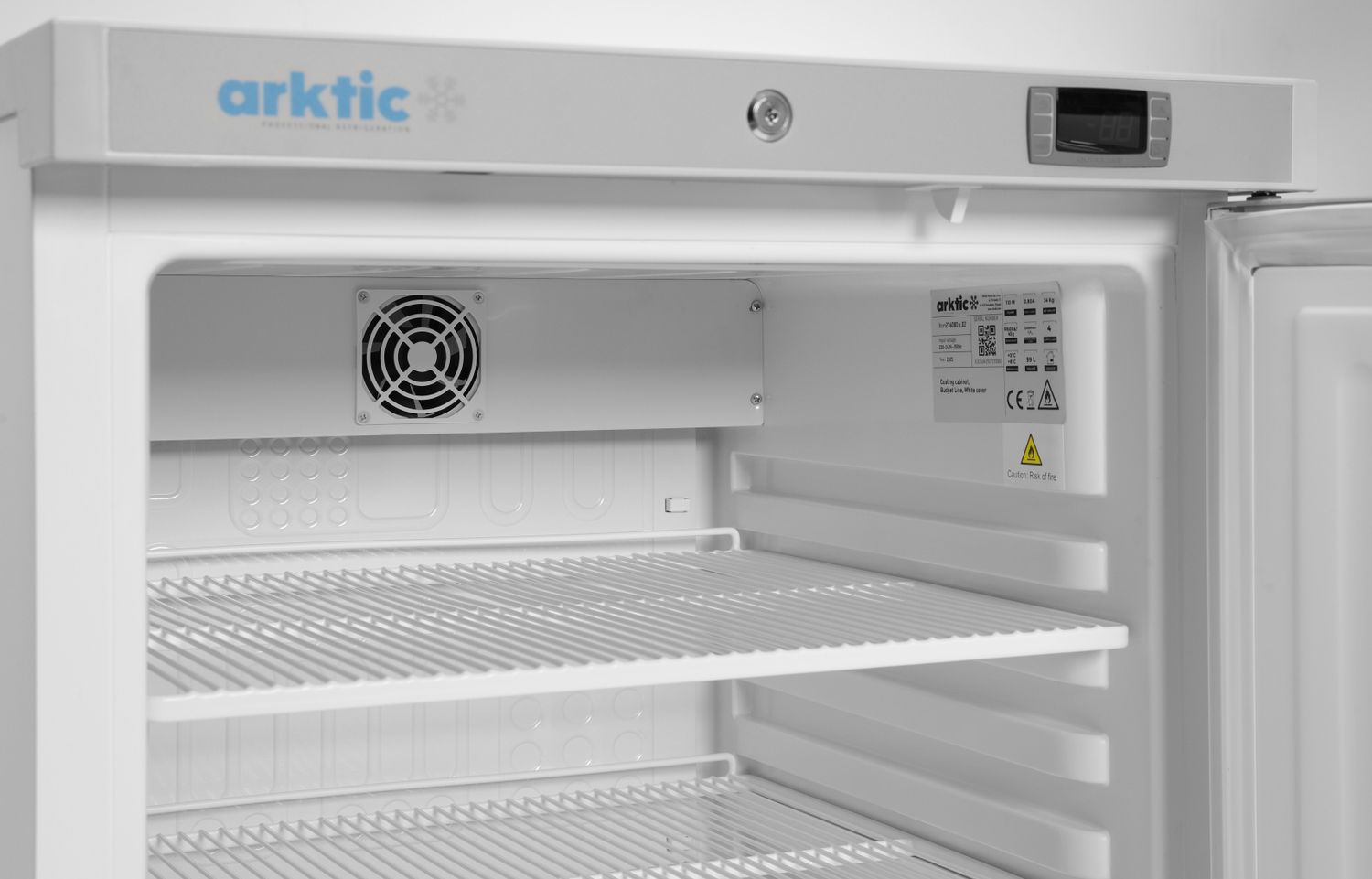 Chladicí skříň v bílém lakovaném ocelovém pouzdře, HENDI, Budget Line, Bílá, 230V/124W, 598x623x(H)838mm