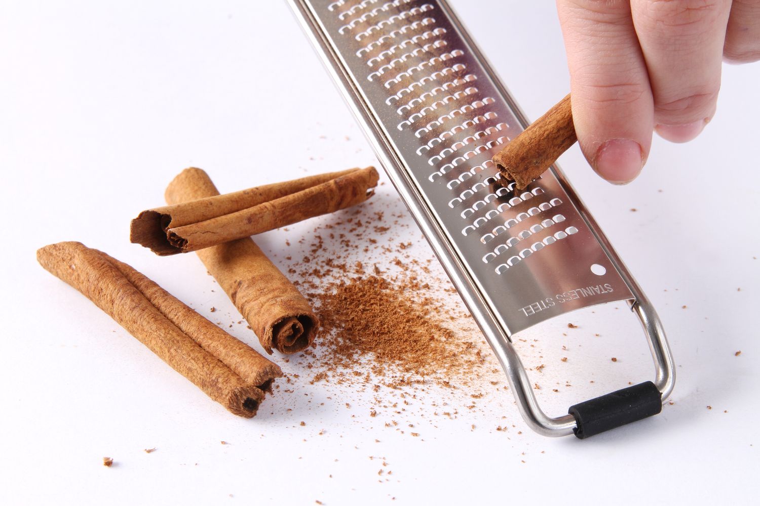 Struhadlo s rukojetí, HENDI, jemné, Černá, 35x405mm