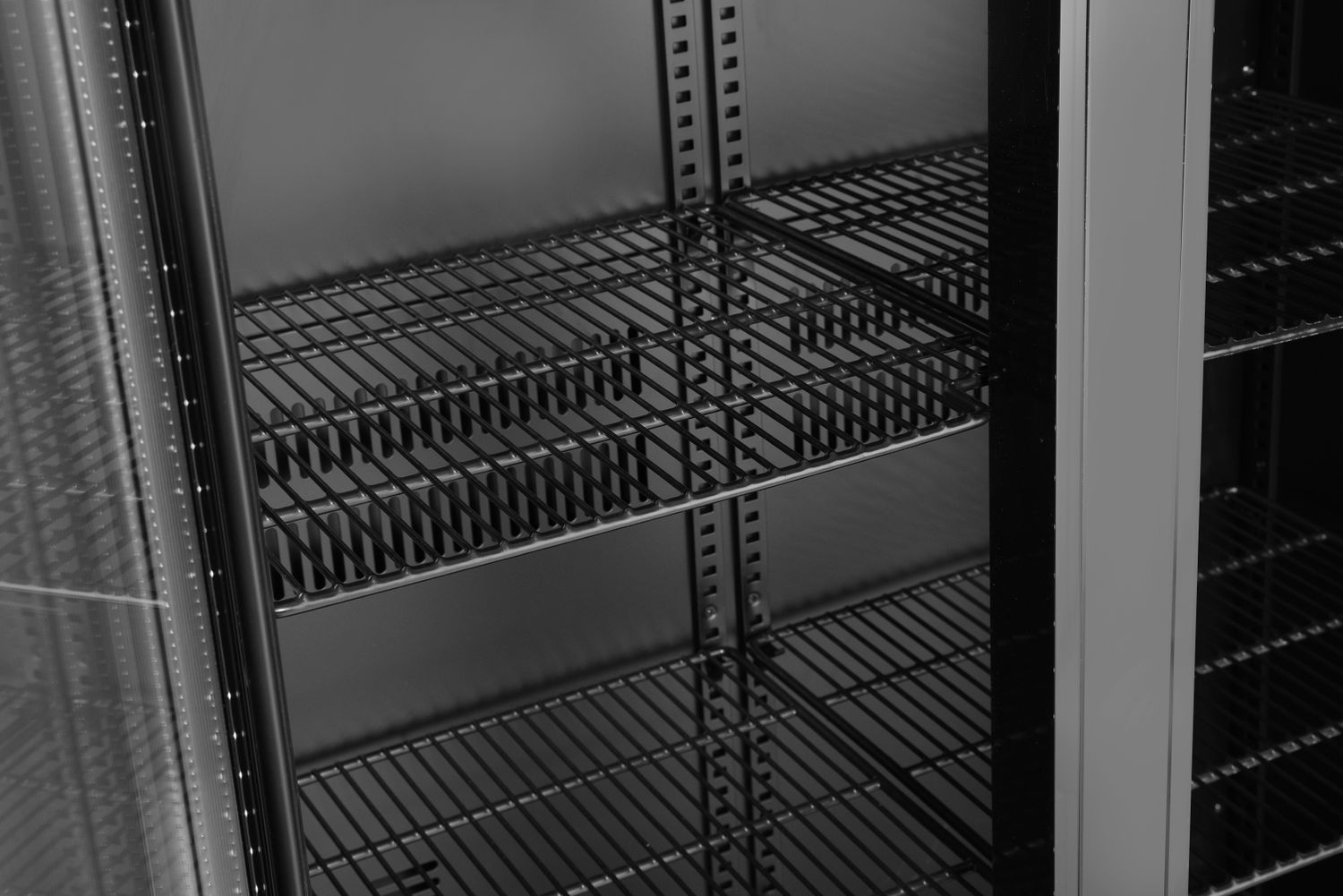 Dvoudveřová chladnička do baru, Arktic, 384L, Černá, 220-240V/365W, 900x530x(H)1820mm