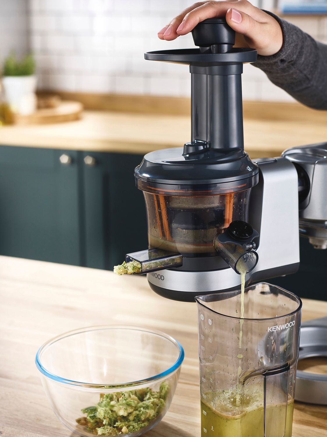 Šnekový odšťavňovací nástavec Kenwood pro kuchyňský robot