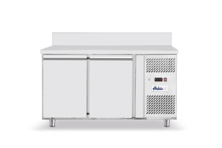 Mrazicí stůl dvoudveřový s bočními jednotkami, Arktic, Profi Line, GN 1/1, 420L, 230V/600W, 1360x700x(H)910mm