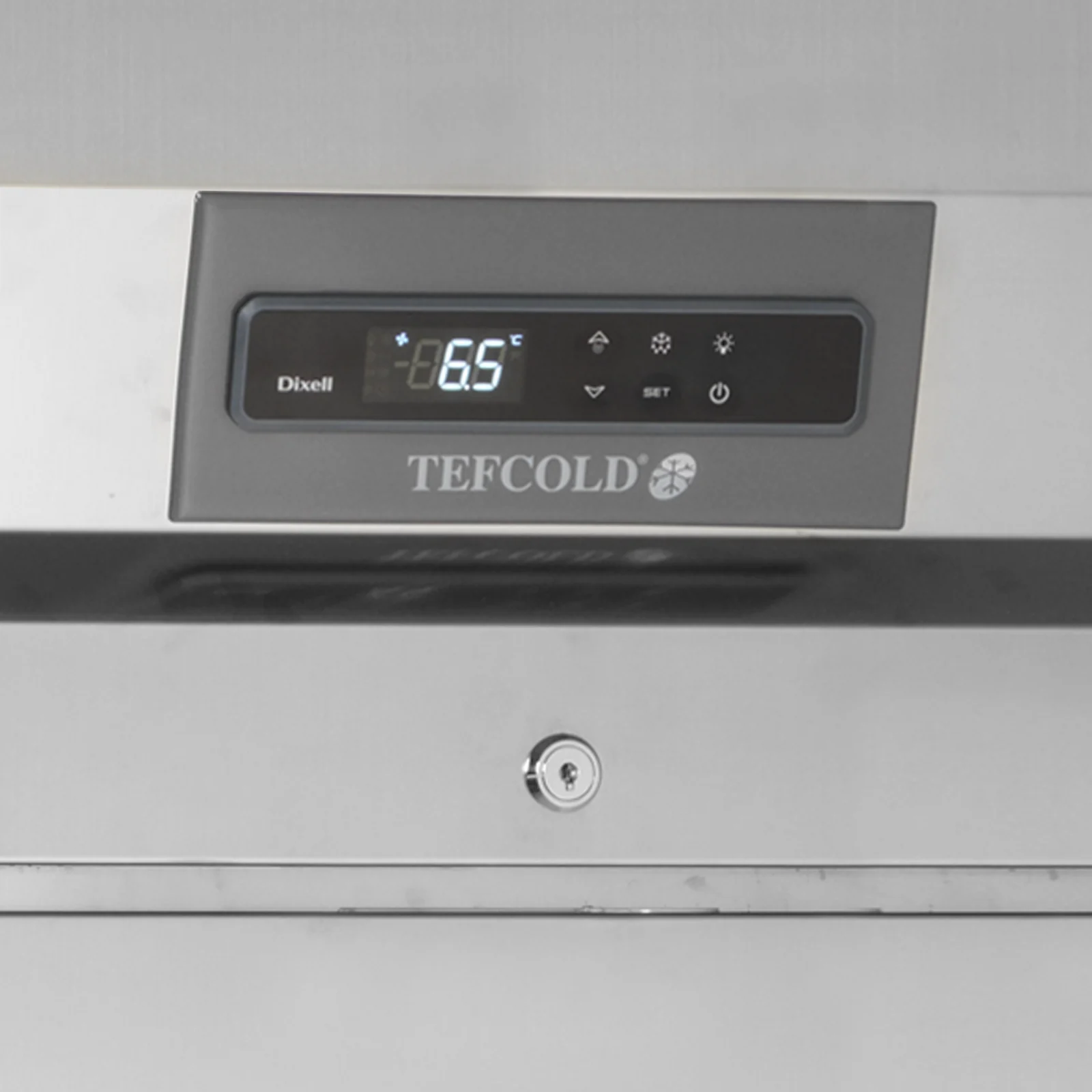 TEFCOLD - chladicí skříň prosklené dveře GN2/1 RK 1420 G